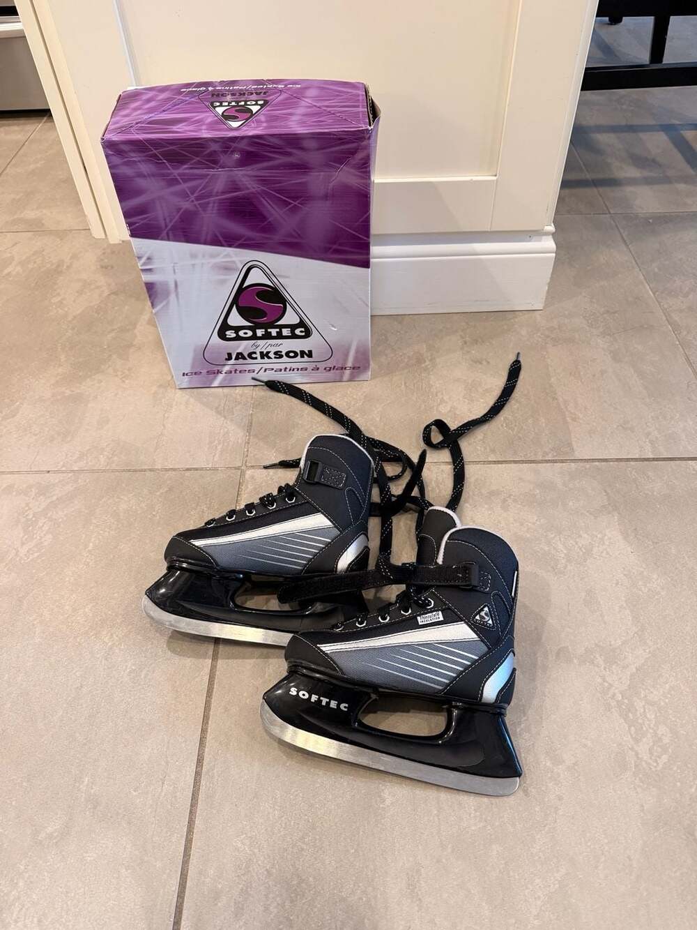 Softec by Jackson Sport ST6107 Children's Ice Skates Size 12J